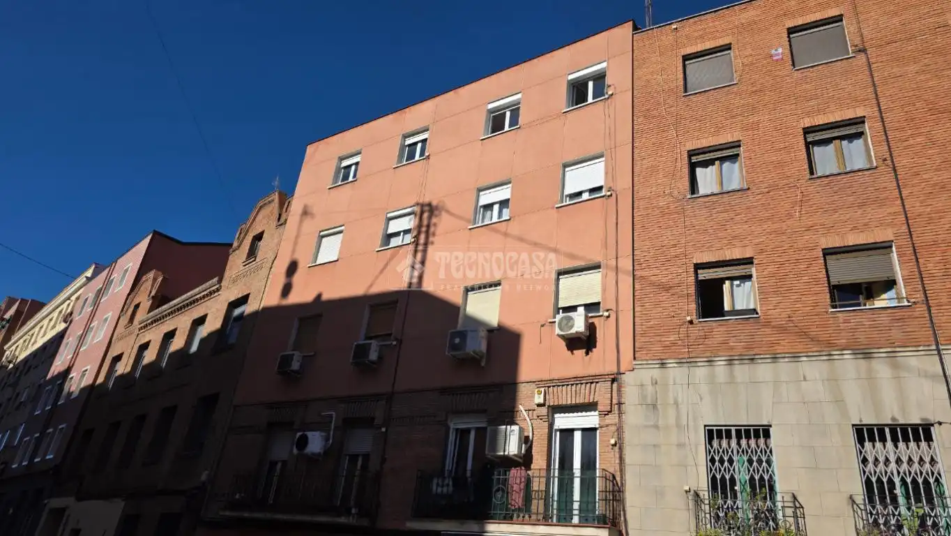 Außenansicht von Geschaftsraum zum Verkauf in Madrid mit Heizung