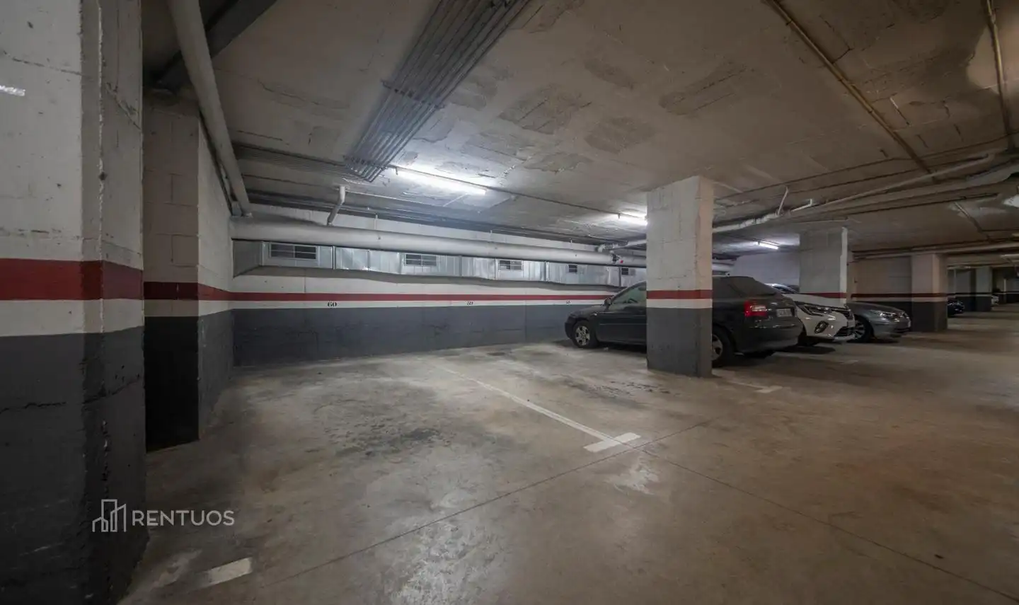 Parkplatz von Wohnung zur Miete in Sant Joan Despí mit Parkett, Abstellraum und Möbliert