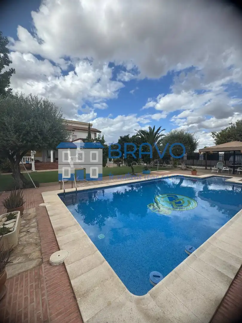 Detached house with terrace for sale in Don Benito, imagen 8