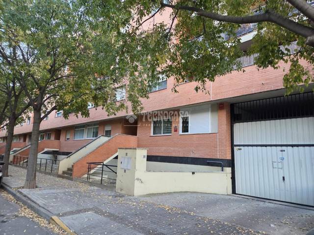 Garaje en Alquiler en Perpetuo Socorro