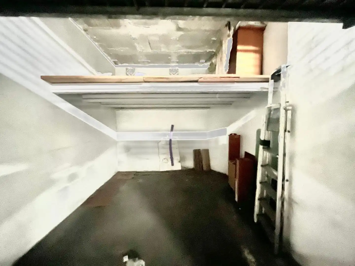 Garage zur Miete in Torrevieja mit Alarm