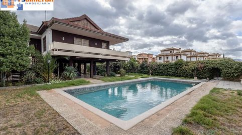 Gran casa con parcela y piscina en Cájar, imagen 2