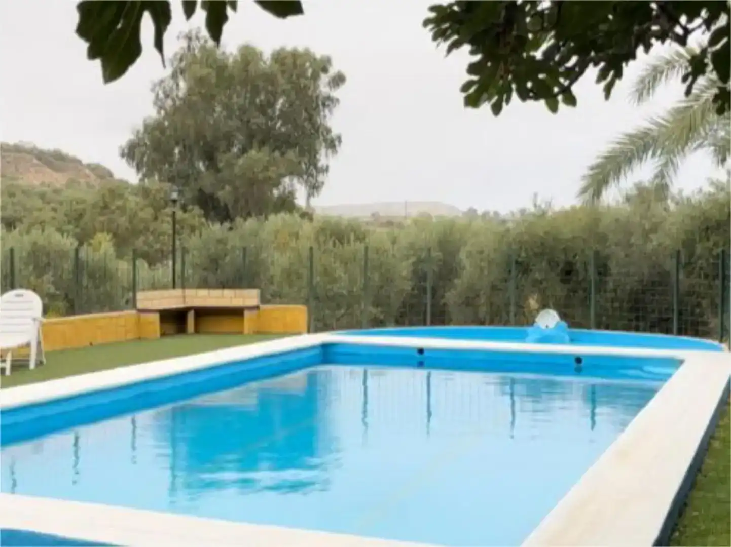 Piscina de Finca rústica en venda en Morón de la Frontera
