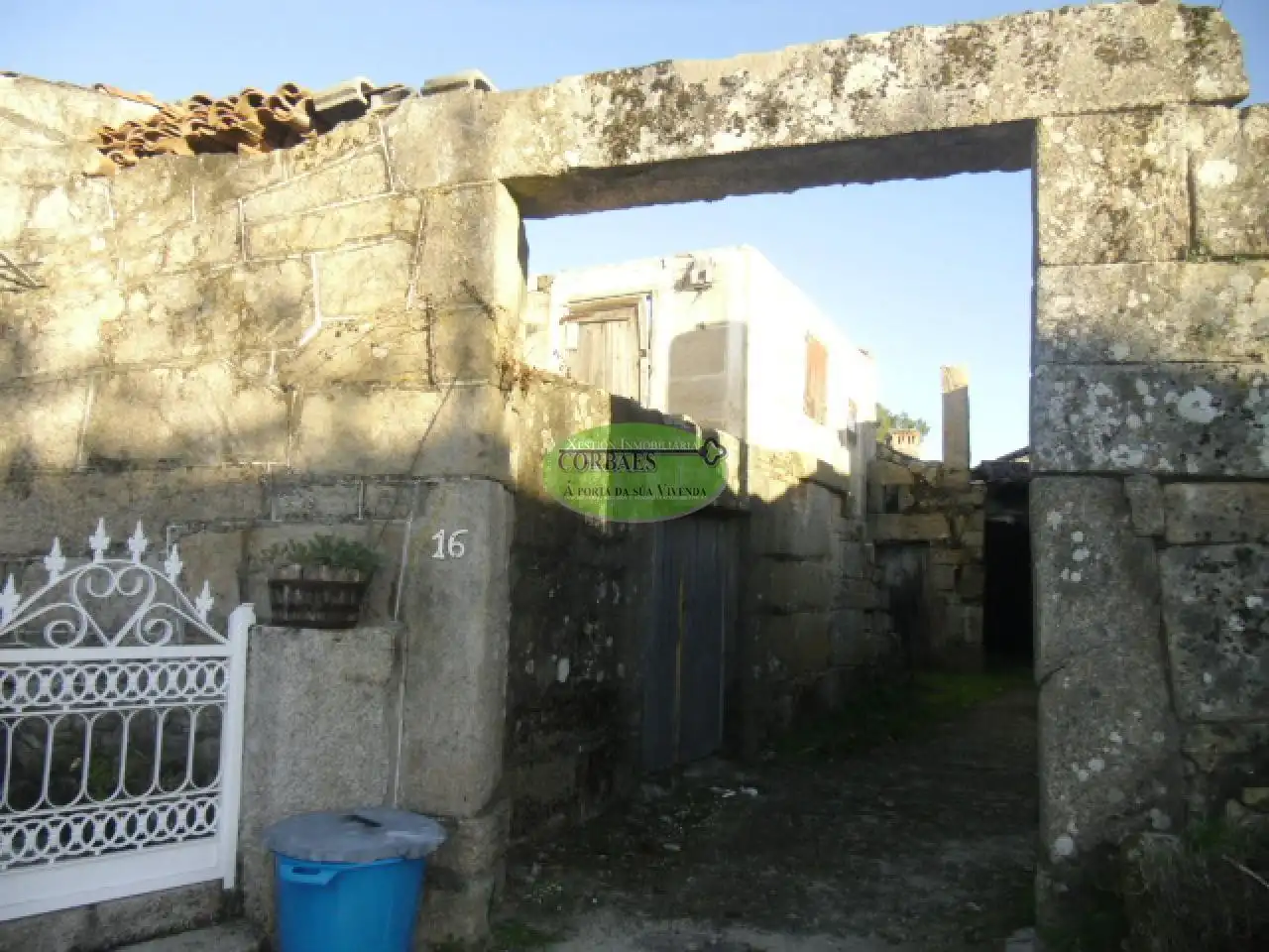 Casa en venta en Amoeiro