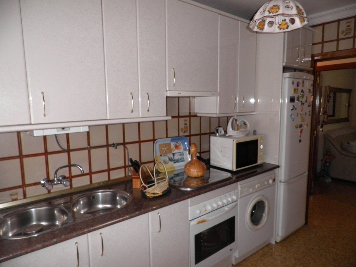 Kitchen of Flat for sale in Puertollano  with Air Conditioner, Heating and Balcony