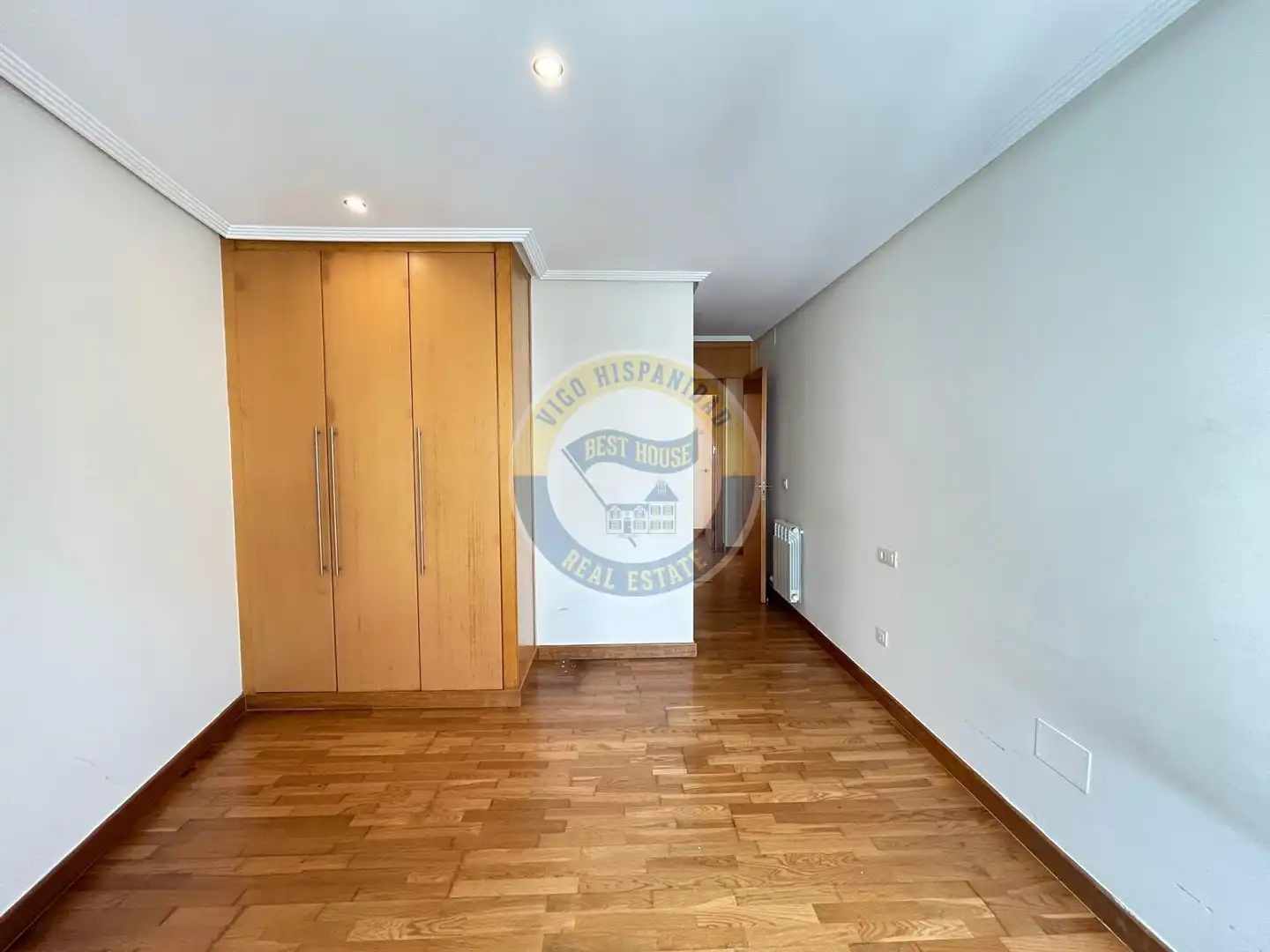 Apartments for sale in Vigo   with Heating and Storage room