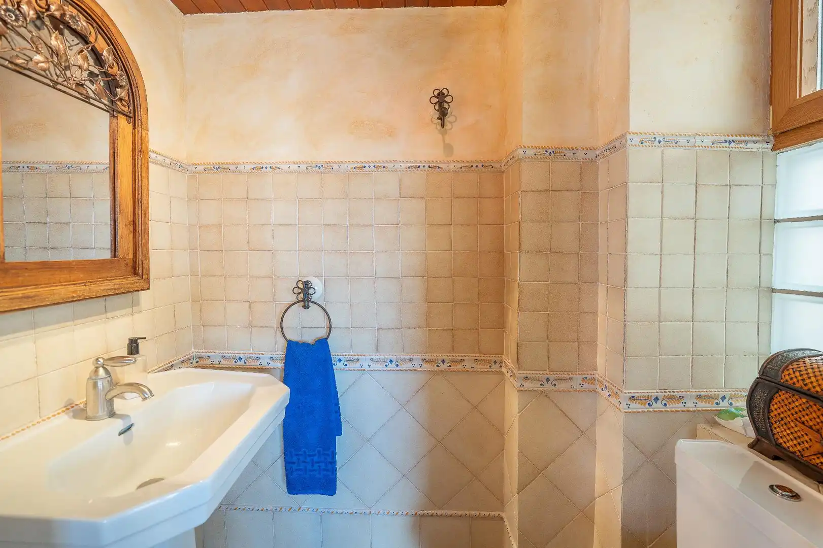 Bathroom of Attic for sale in Novelda