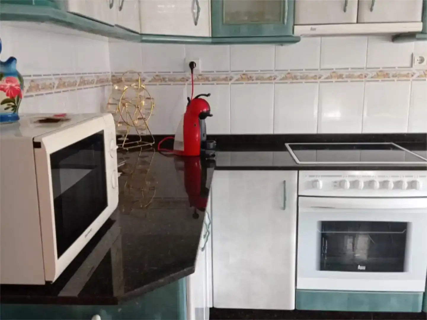 Cocina de Piso en venta en Yeste con Jardín privado, Trastero y Amueblado