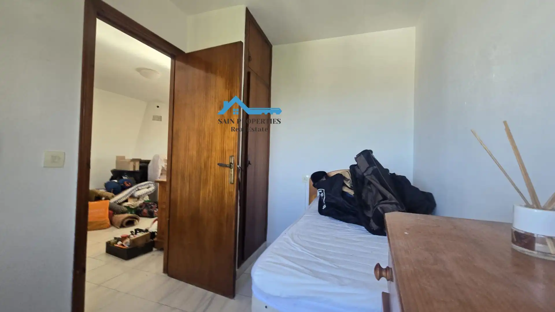 Dormitori de Casa adosada en venda en La Nucia amb Aire condicionat, Calefacció i Jardí privat