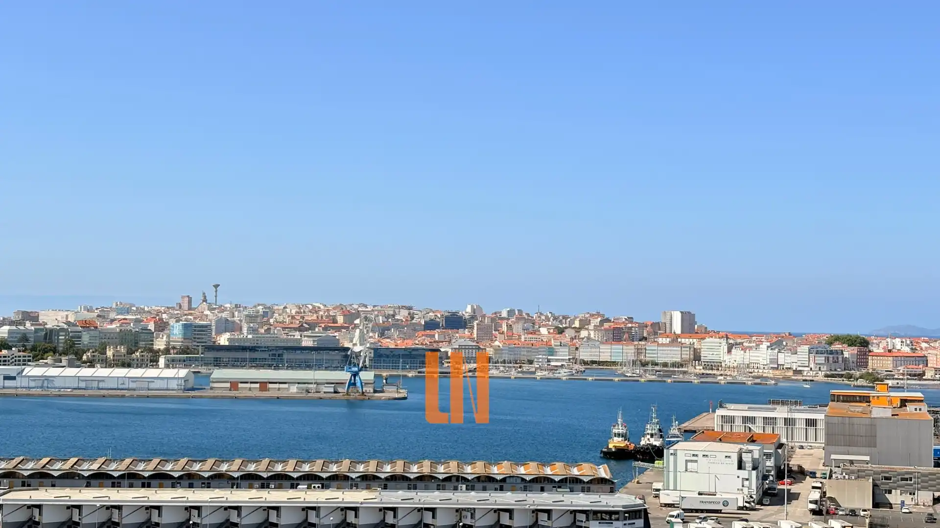 Pis en venda en A Coruña Capital  amb Calefacció, Forn i Rentadora