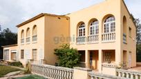 Vista exterior de Casa o xalet en venda en Girona Capital amb Terrassa, Piscina i Balcó