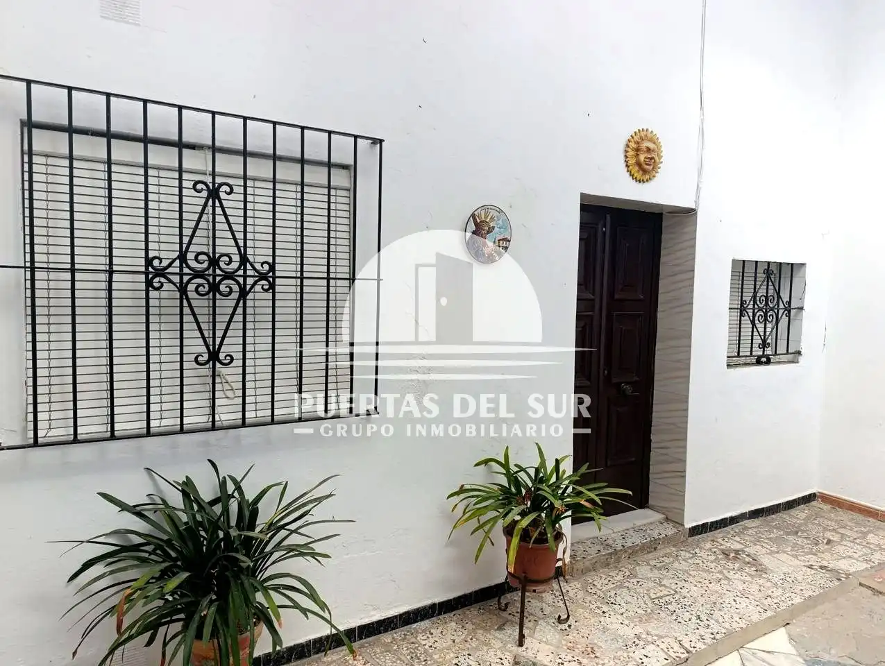 Exterior view of Ground floor for sale in Rota  with Storage room
