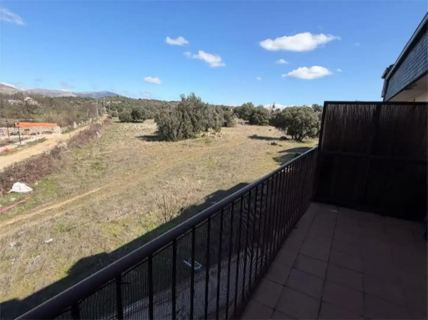 Flat for sale in Navaluenga