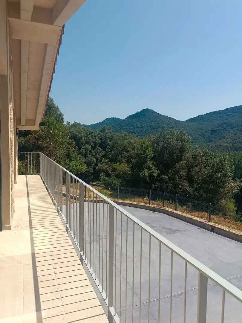 Terrassa de Casa o xalet de lloguer en Sant Aniol de Finestres amb Aire condicionat, Calefacció i Jardí privat