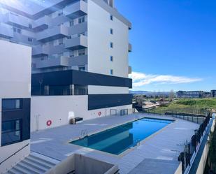 Piscina de Apartament de lloguer en Rivas-Vaciamadrid amb Aire condicionat, Calefacció i Jardí privat