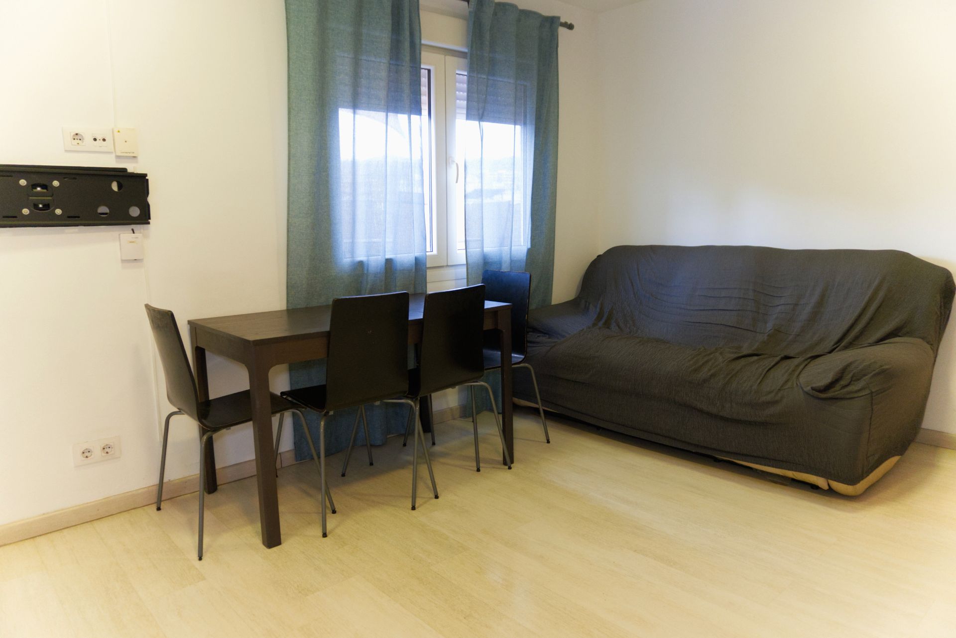 Sala d'estar de Àtic en venda en  Barcelona Capital amb Aire condicionat, Terrassa i Moblat