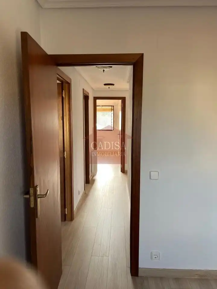 Piso en venta en Ledesma con Calefacción y Balcón