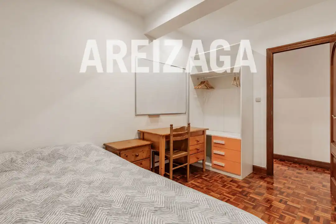 Bedroom of Flat for sale in Donostia - San Sebastián   with Heating
