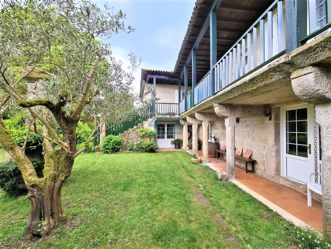 Casa rústica con terraza en venta en Vilamarín, imagen 3