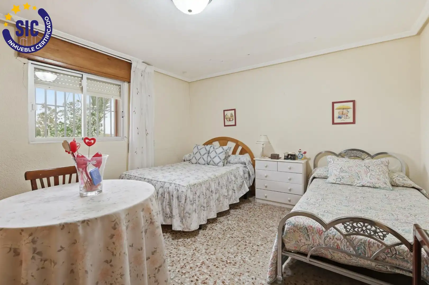 Habitación de Casa o chalet en venta en Montroi / Montroy con Jardín privado, Terraza y Piscina