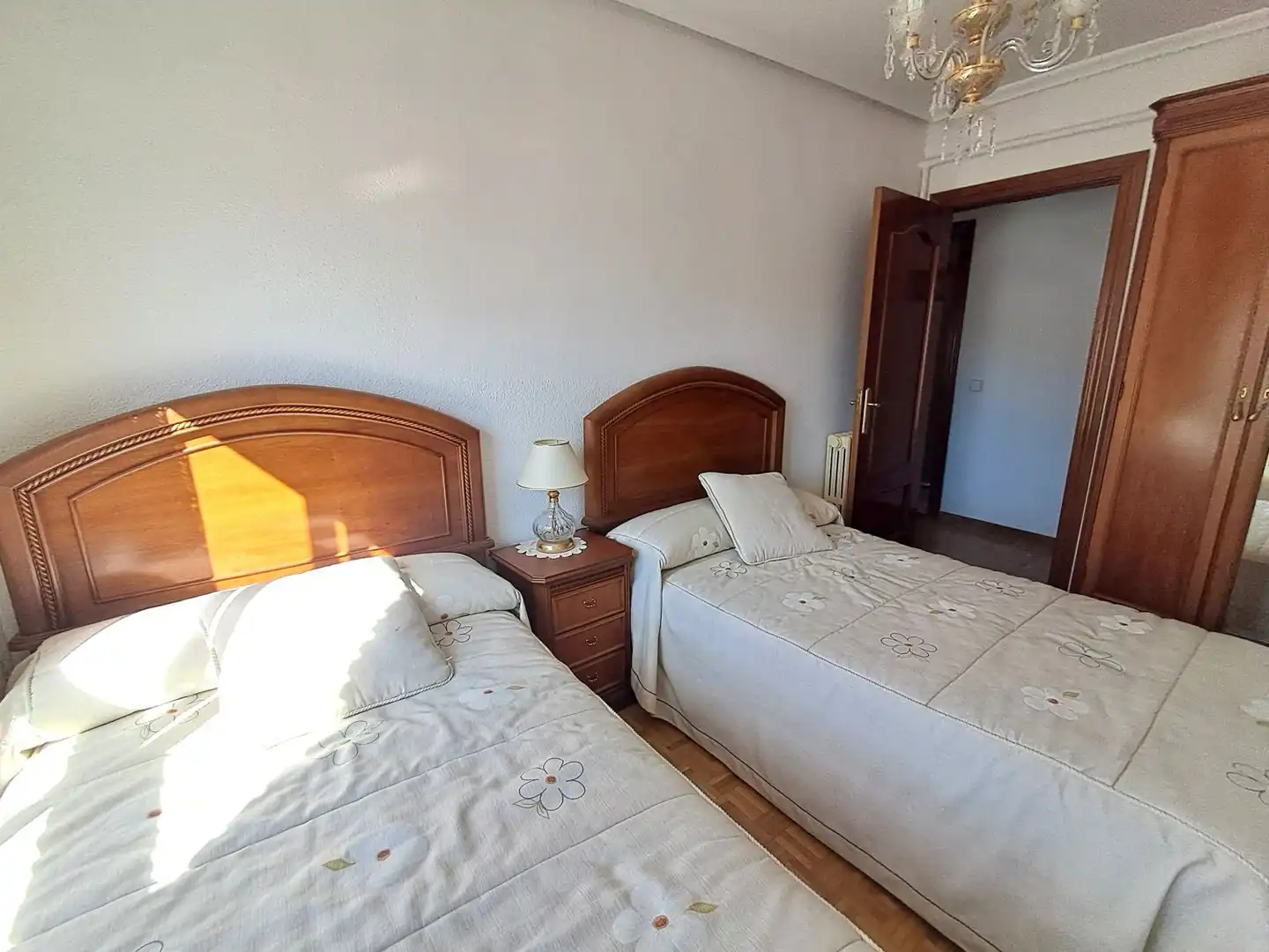 Habitación de Piso en venta en Valladolid con Calefacción, Parquet y Terraza