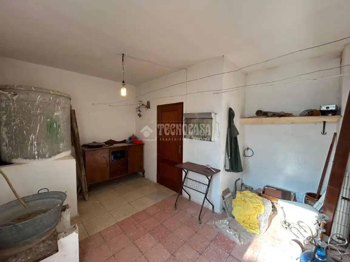Casa adosada en venda en Baeza amb Aire condicionat i Balcó