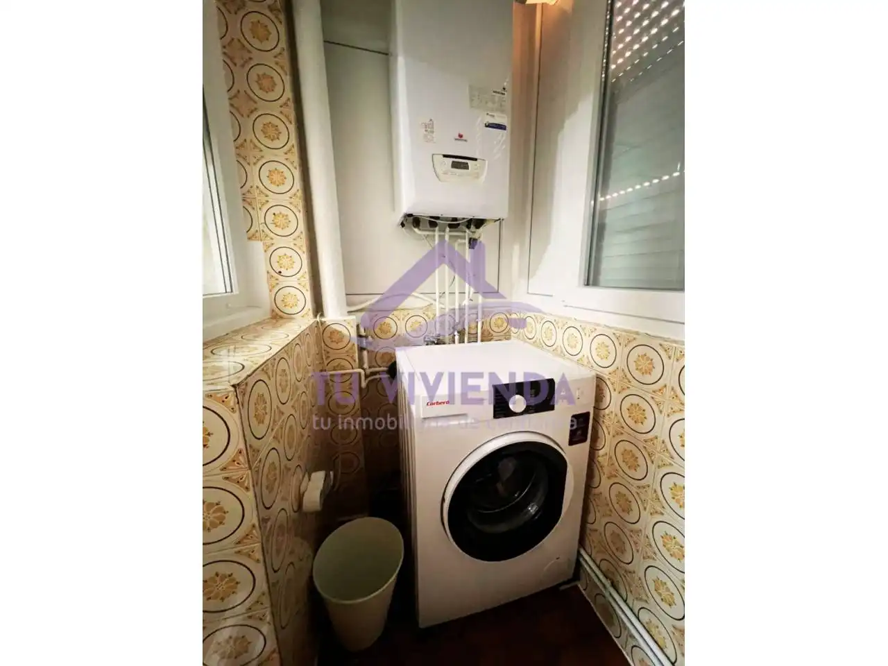 Bathroom of Flat for rent in Valladolid  with Heating, Parquet flooring and Terrace