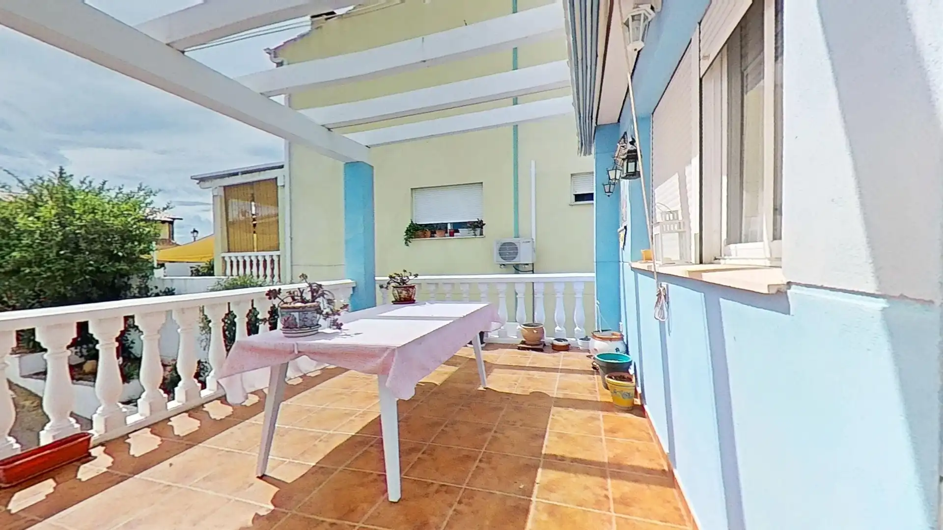 Casa bifamiliare in vendita a Costur, imagen 2