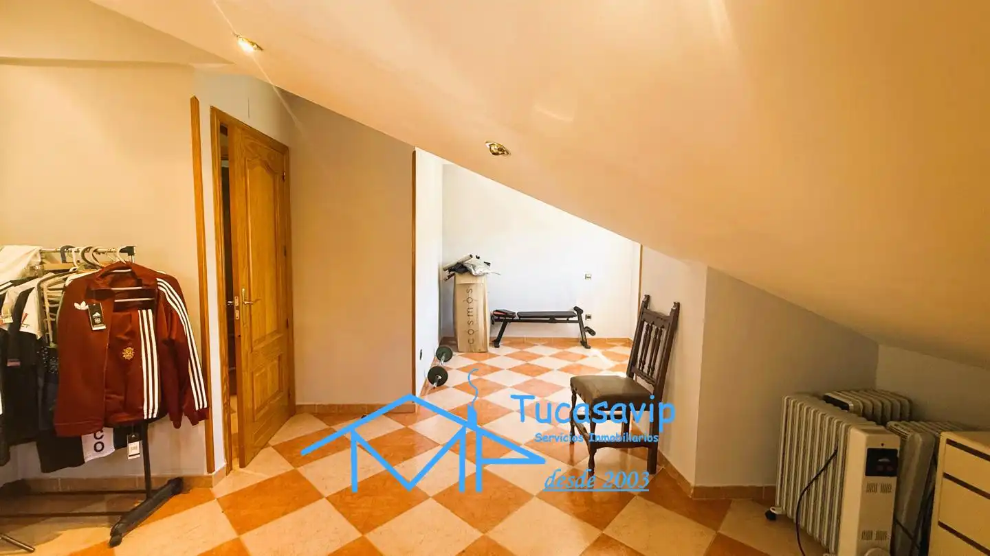 Casa o chalet en venta en Cebreros con Aire acondicionado, Jardín privado y Terraza