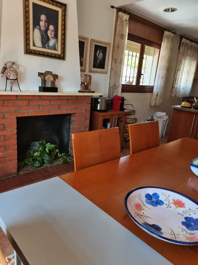 Menjador de Casa o xalet en venda en Málaga amb Calefacció, Jardí privat i Parquet
