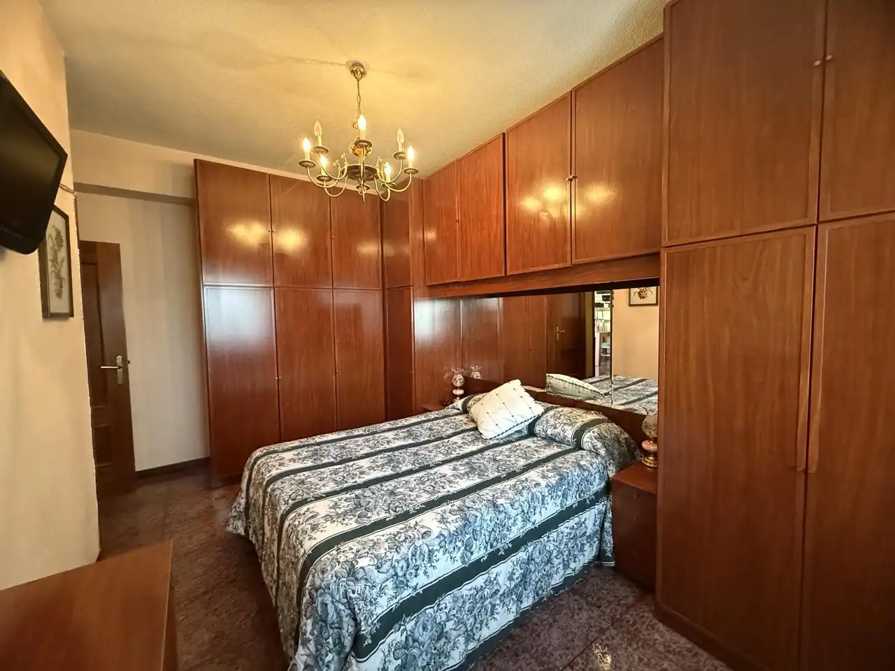 Habitación de Piso en venta en Madrid con Calefacción y Terraza