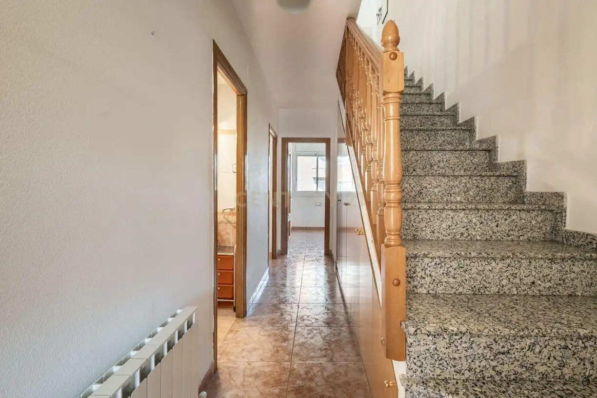 Apartament en venda en Sant Vicenç Dels Horts amb Aire condicionat i Balcó