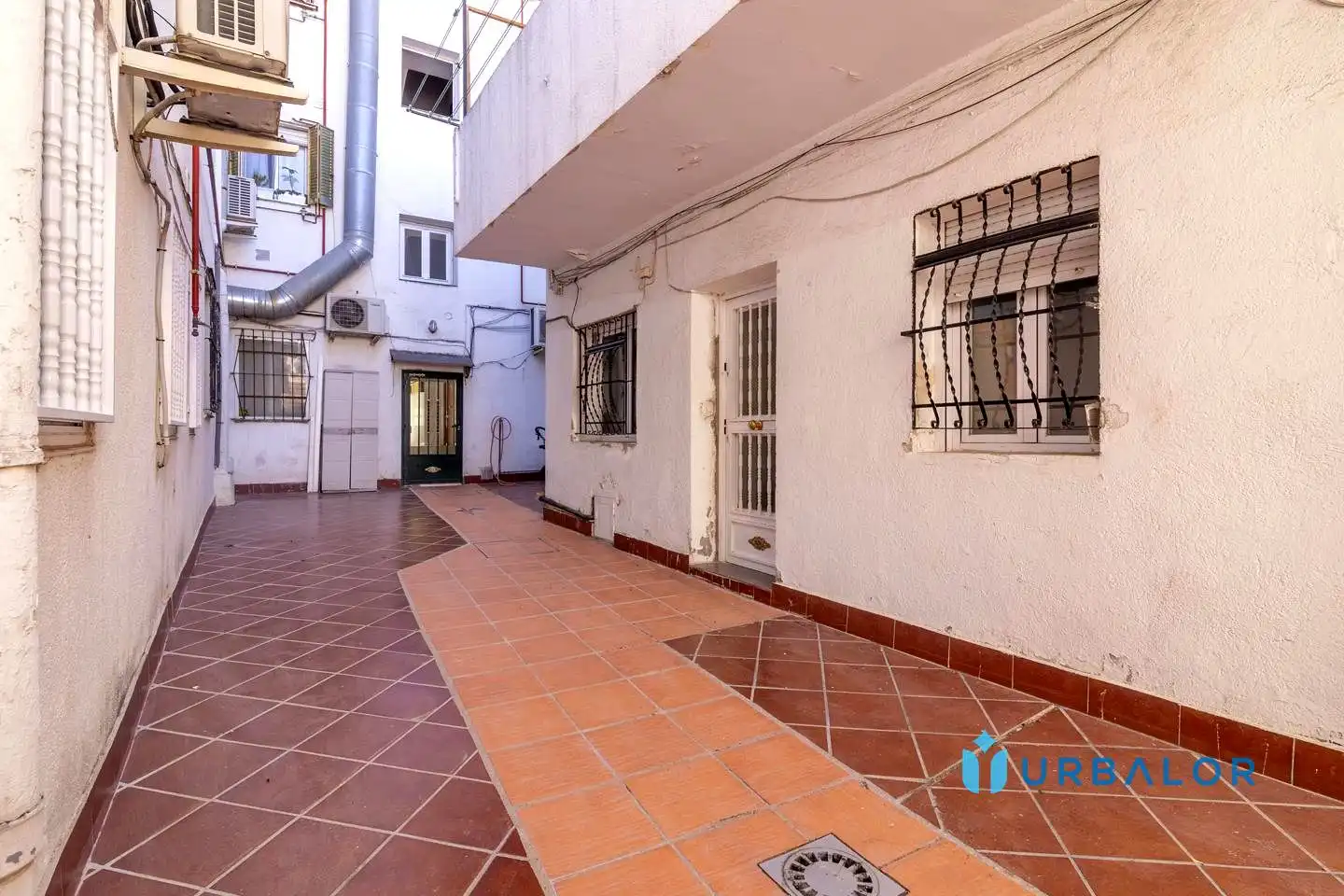 Ground floor for sale in Calle de Ascao, imagen 2