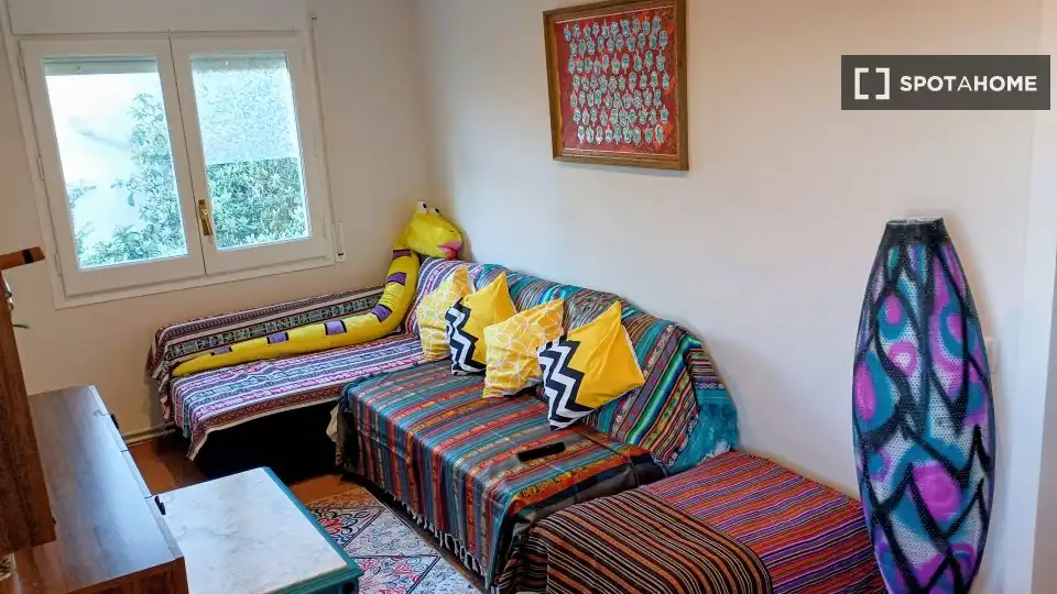 Wohnzimmer von Wohnung zur untervermieten in Sant Cugat del Vallès mit Klimaanlage, Heizung und Terrasse