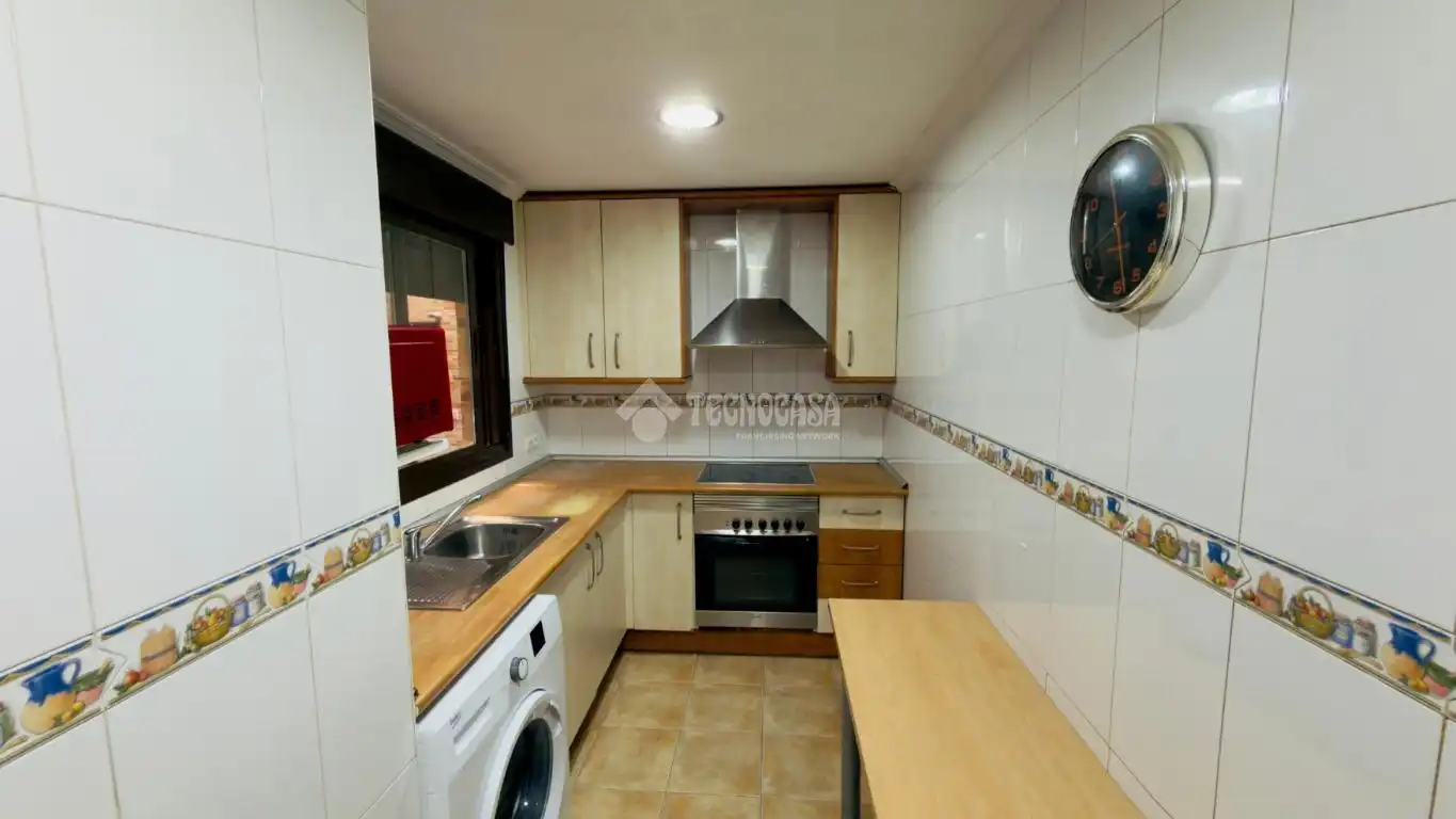Cocina de Piso en venta en Seseña con Calefacción, Terraza y Piscina comunitaria