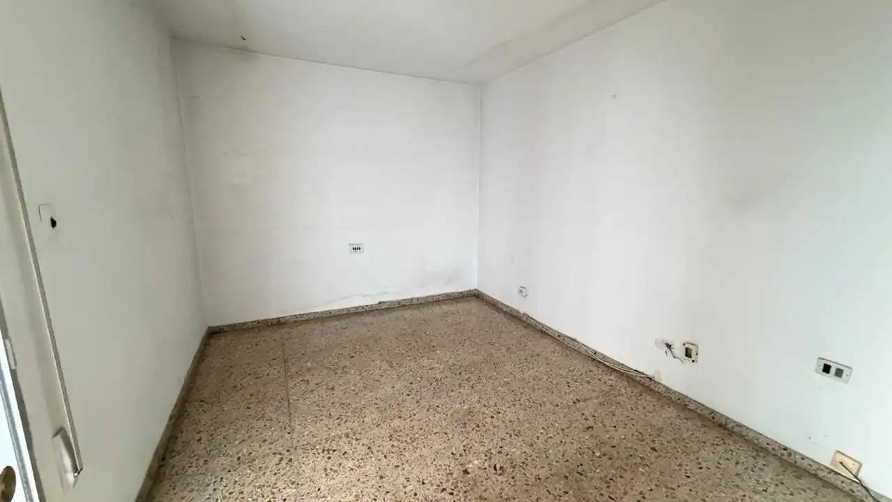 Bedroom of Flat for sale in Gandia
