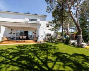 Jardí de Casa o xalet en venda en Galapagar amb Aire condicionat, Terrassa i Piscina