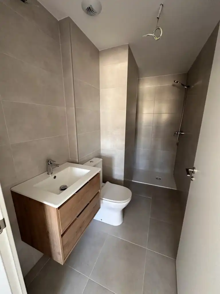 Bathroom of Flat for sale in Viana  with Heating, Parquet flooring and Terrace