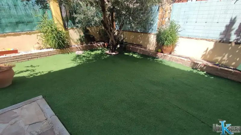 Casa amb terrassa en venda a Calle Alemania, imagen 7