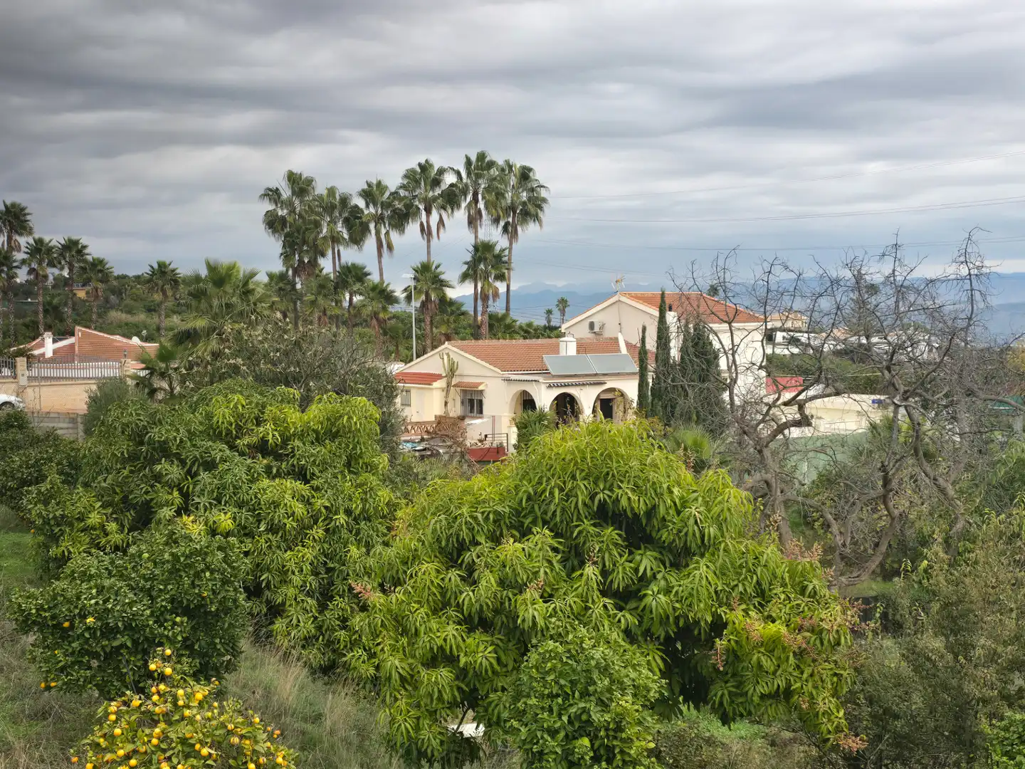 Außenansicht von Haus oder Chalet zum Verkauf in Alhaurín de la Torre mit Heizung, Privatgarten und Terrasse