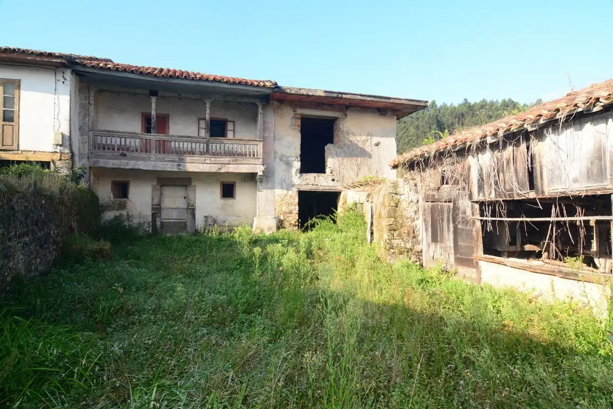 Casa rústica amb jardí en venda a Vibaña - Ardisana - Caldueño, imagen 2