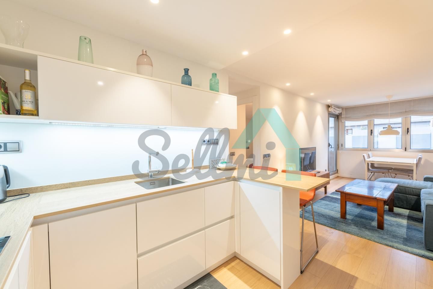 Exterior view of Flat for sale in Oviedo   with Heating, Terrace and Furnished