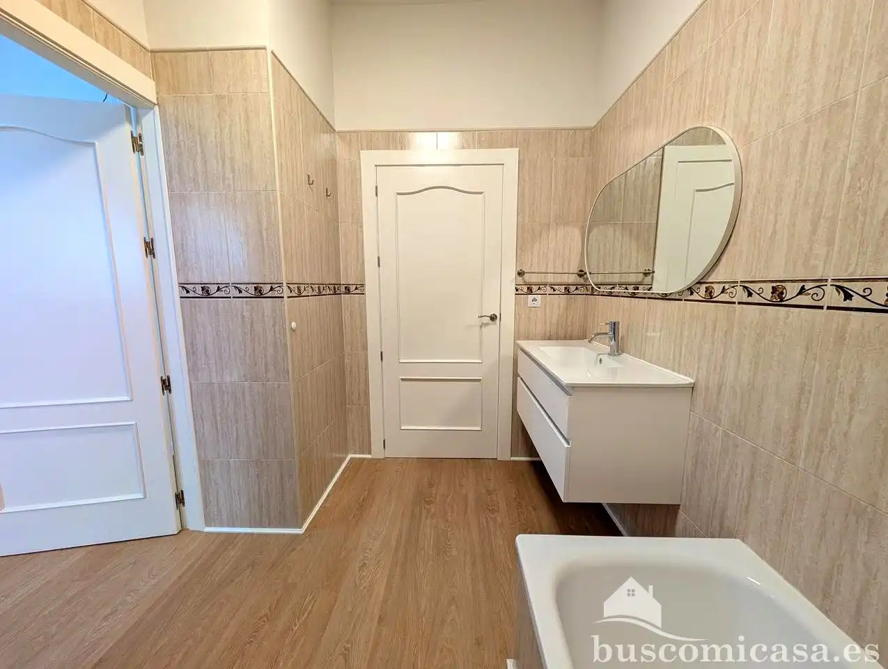 Bathroom of Duplexes for sale in Linares  with Air Conditioner, Balcony and Community pool