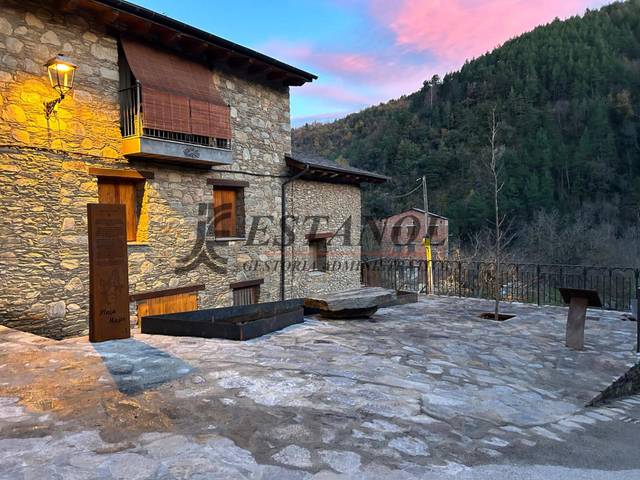 Finca rústica en Venta en Major Castellbo en Montferrer i Castellbò