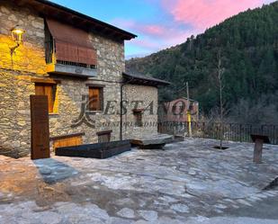 Vista exterior de Finca rústica en venda en Montferrer i Castellbò amb Calefacció