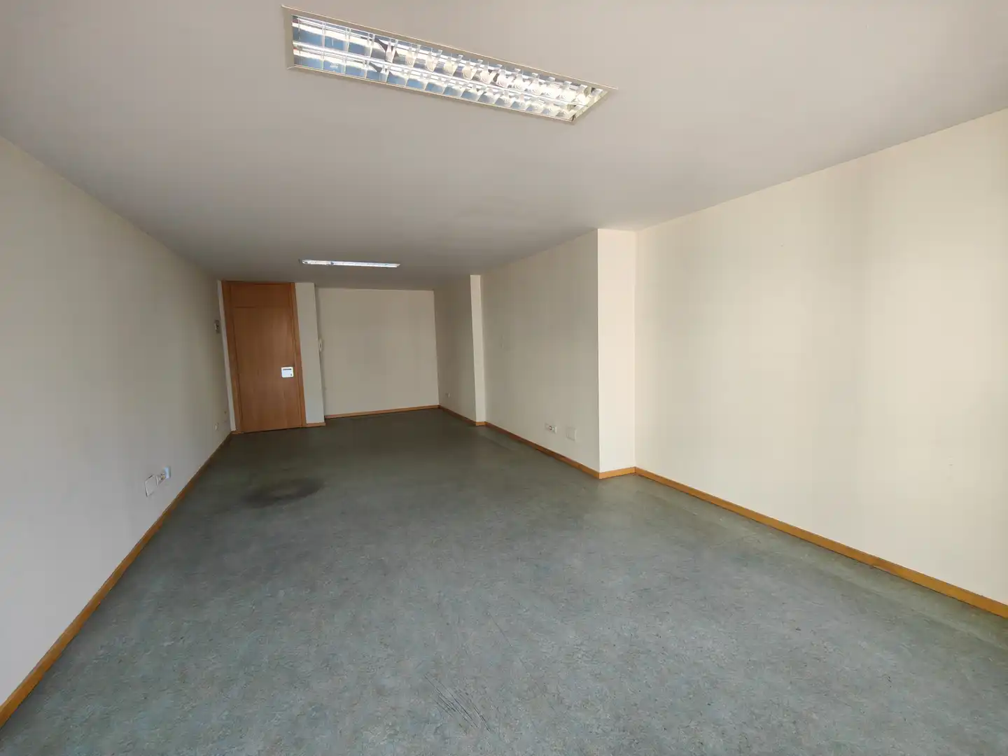 Büro mit Aufzug zur Miete in Bulevar Luciano Demetrio Herrero 2, imagen 7