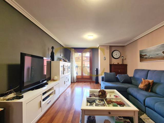 Dúplex en Venta en Calle Faustina Álvarez en El Carbayedo - El Quirinal