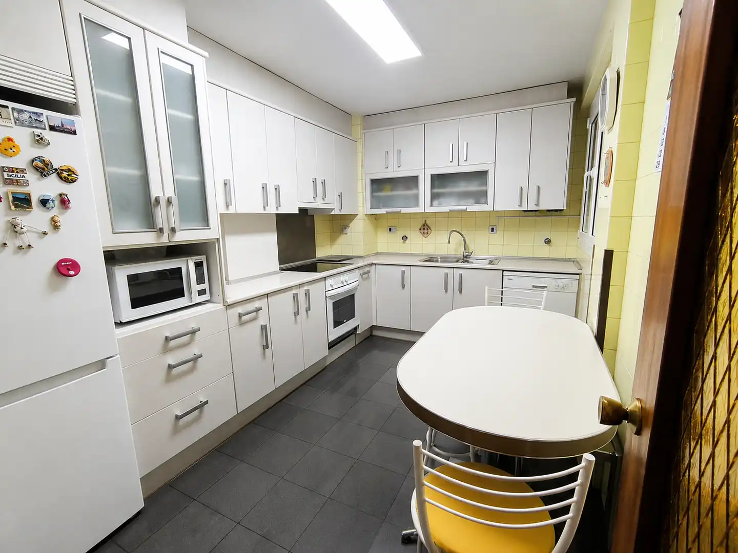 Cocina de Piso en venta en Zaragoza con Calefacción, Amueblado y Horno
