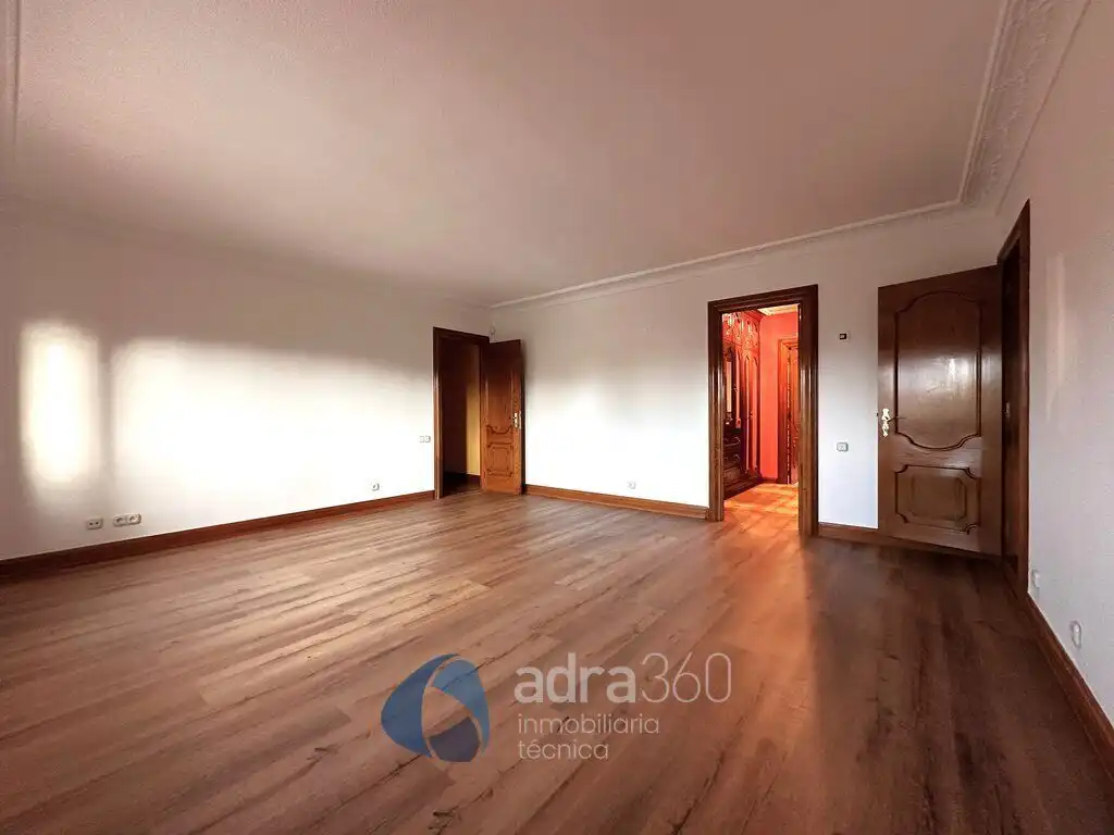 Houses for sale in Lardero  with Air Conditioner, Heating and Private garden