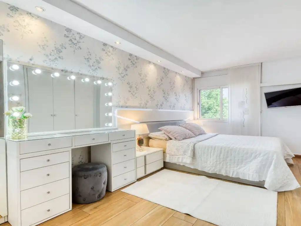 Bedroom of Flat for sale in Figueres  with Air Conditioner